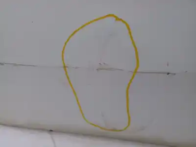 Автозапчасти б/у задняя левая дверь за ssangyong tivoli 1.2 ссылки oem iam  e4-a1-10 