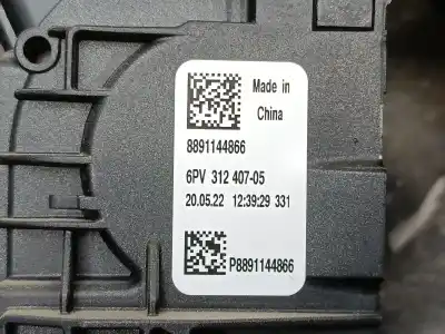Автозапчастина б/у педаль акселератора для lynk & co 01 phev посилання на oem iam 8891144866  6pv31240705