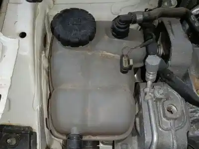 Автозапчасти б/у расширительный депозит за mercedes-benz gla (h247) gla 200 d (247.712) ссылки oem iam 