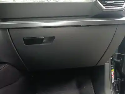 Автозапчастина б/у бардачок для CUPRA FORMENTOR (KM7, KMP) 1.5 TSI Посилання на OEM IAM   