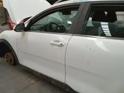 Автозапчасти б/у левая передняя дверь за kia stonic (yb) 1.0 t-gdi eco-dynamics+ ссылки oem iam   