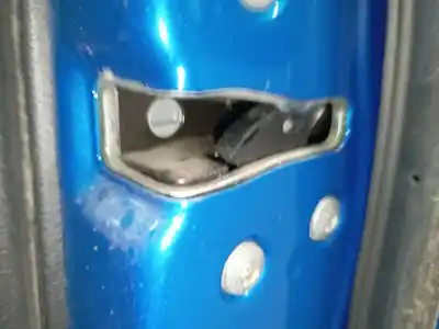 Автозапчасти б/у замок передней правой двери за kia stonic (yb) 1.0 t-gdi ссылки oem iam 