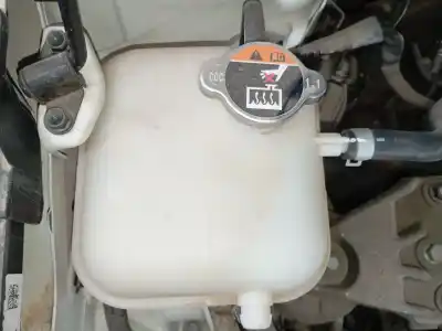 Pezzo di ricambio per auto di seconda mano cauzione di espansione per kia stonic (yb) 1.0 t-gdi eco-dynamics+ riferimenti oem iam 