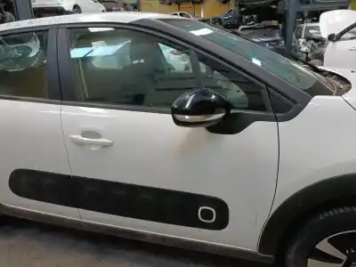 Автозапчасти б/у дверь передняя правая за citroen c3 iii (sx) 1.2 vti 82 ссылки oem iam   