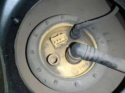 Peça sobressalente para automóvel em segunda mão Boia / Bomba Combustível por BMW X3 (E83) 3.0 D Referências OEM IAM 6788277  