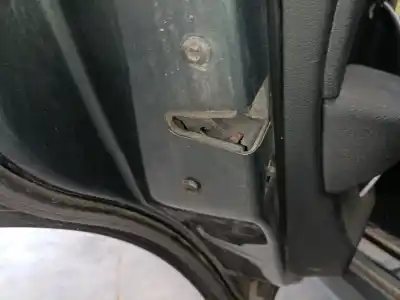 Peça sobressalente para automóvel em segunda mão Fechadura Da Porta Traseira Esquerda por BMW X3 (E83) 3.0 D Referências OEM IAM   