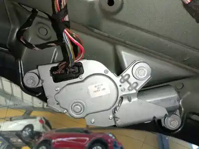 Peça sobressalente para automóvel em segunda mão Motor Do Limpador Traseiro por BMW X3 (E83) 3.0 D Referências OEM IAM 0390201824  