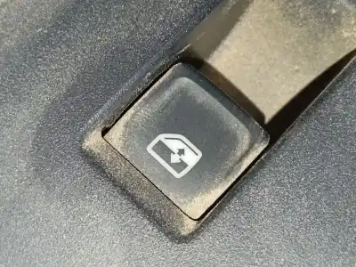 Peça sobressalente para automóvel em segunda mão botão / interruptor elevador vidro traseiro esquerdo por seat ibiza v (kj1, kjg) 1.0 mpi referências oem iam 