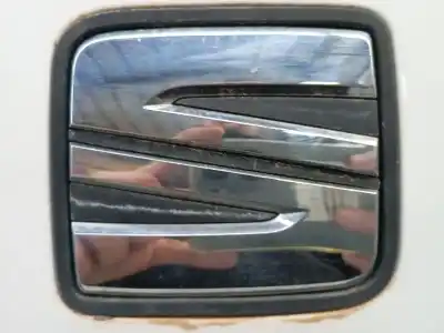 Peça sobressalente para automóvel em segunda mão puxador exterior de mala por seat ibiza v (kj1, kjg) 1.0 mpi referências oem iam 