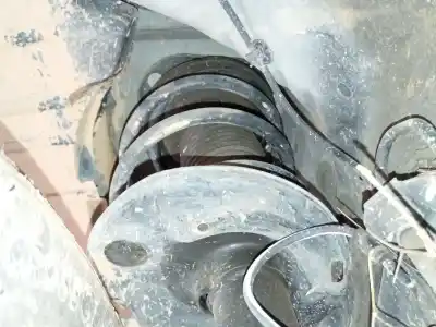 Tweedehands auto-onderdeel schokbreker links voor voor toyota auris (_e18_) 1.4 d-4d (nde180_) oem iam-referenties 