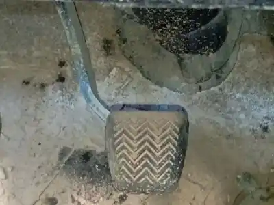 Tweedehands auto-onderdeel rempedaal voor toyota auris (_e18_) 1.4 d-4d (nde180_) oem iam-referenties 