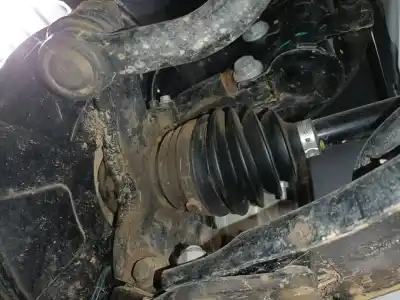 Автозапчасти б/у передняя левая кулачка за mg rover mg zs suv 1.5 vti ссылки oem iam 