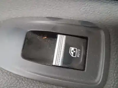 Peça sobressalente para automóvel em segunda mão botão / interruptor elevador vidro dianteiro direito por renault captur ii (hf_) e-tech 160 referências oem iam 