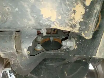 Peça sobressalente para automóvel em segunda mão manga de eixo traseira esquerda por renault captur ii (hf_) e-tech 160 referências oem iam 