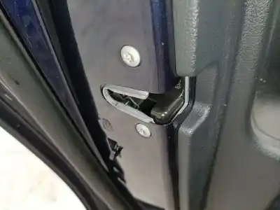 Tweedehands auto-onderdeel achter links deurslot voor mercedes-benz clase c (w206) c 220 d (206.016, 206.004) oem iam-referenties 