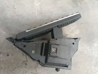 Tweedehands auto-onderdeel gaspedaal voor mercedes-benz clase c (w206) c 220 d (206.016, 206.004) oem iam-referenties a2233000100