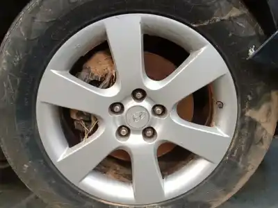 Tweedehands auto-onderdeel band voor hyundai santa fé ii (cm) 2.2 crdi gls 4x4 oem iam-referenties 235/60/18