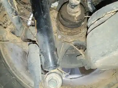 Tweedehands auto-onderdeel knokkel rechts achter voor hyundai santa fé ii (cm) 2.2 crdi gls 4x4 oem iam-referenties 