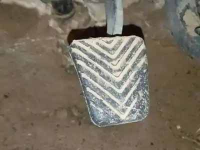 Tweedehands auto-onderdeel rempedaal voor hyundai santa fé ii (cm) 2.2 crdi gls 4x4 oem iam-referenties 