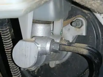 Tweedehands auto-onderdeel REMPOMP voor PEUGEOT 208 I (CA_, CC_) 1.2 VTI 82 OEM IAM-referenties   