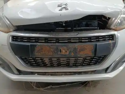 Gebrauchtes Autoersatzteil frontgitter zum peugeot 208 i (ca_, cc_) 1.2 vti 82 oem-iam-referenzen 