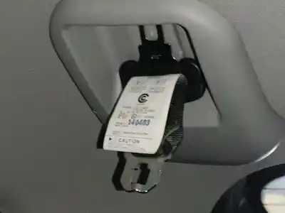 Pièce détachée automobile d'occasion CEINTURE DE SÉCURITÉ ARRIÈRE CENTRALE pour HYUNDAI IX35 (LM, EL, ELH) 1.7 CRDI Références OEM IAM   