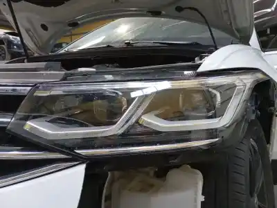 Second-hand car spare part LEFT HEADLIGHT for VOLKSWAGEN TIGUAN (AD1, AX1) 2.0 TDI OEM IAM references 5NB941081H  
