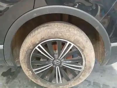 Second-hand car spare part rear left winglet for volkswagen tiguan (ad1, ax1) 2.0 tdi oem iam references 