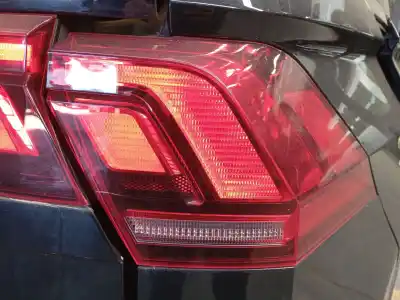 İkinci el araba yedek parçası SAG KUYRUK LAMBASI için VOLKSWAGEN TIGUAN (AD1, AX1) 2.0 TDI OEM IAM referansları   