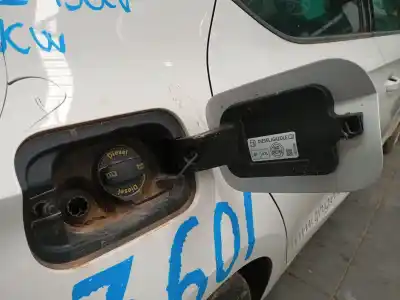 Second-hand car spare part outer fuel cap for seat leon (kl1) 2.0 tdi oem iam references   