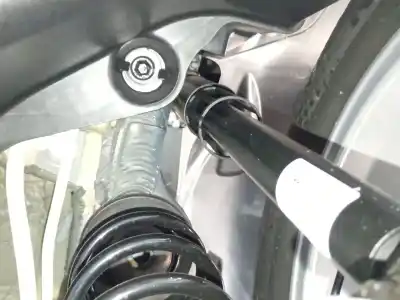 Pezzo di ricambio per auto di seconda mano ammortizzatore posteriore destro per seat ibiza v (kj1, kjg) 1.0 tsi riferimenti oem iam 