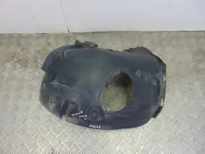 Second-hand car spare part wheel arch cover for renault megane ii berlina 5p confort authentique oem iam references 8200415287  