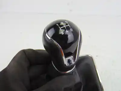 Second-hand car spare part gear lever knob for seat ibiza sc (6p5) chy oem iam references 6p0711113g  
