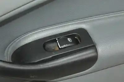 Pièce détachée automobile d'occasion jeu de siège intérieur complet pour saab 9-3 cabrio 1.8 cat références oem iam   