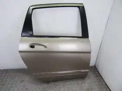 Recambio de automóvil de segunda mano de PUERTA TRASERA DERECHA para MERCEDES CLASE B  referencias OEM IAM   