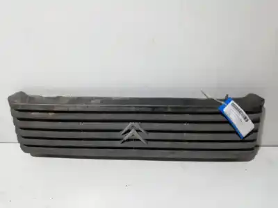 Recambio de automóvil de segunda mano de CALANDRA DELANTERA DE RADIADOR para CITROEN C15 (VD DESDE MODELO 1984 HASTA MODELO 2005)  referencias OEM IAM 95559651 95559651 95559651 