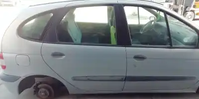 Автозапчастина б/у двері задні праві для renault scenic i (ja...) k4j7 посилання на oem iam 7751472140