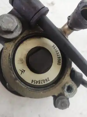 İkinci el araba yedek parçası direksiyon pompasi için peugeot 306 4 pt. (s1) (08.1994) djy oem iam referansları 9610519980 26028454  