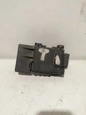 İkinci el araba yedek parçası röle/sigorta kutusu için volkswagen polo iii berlina (6n2) 1.0 conceptline oem iam referansları 6x0937550  