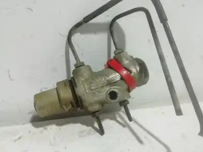 Pièce détachée automobile d'occasion pompe de frein pour land rover defender (ld) d/15p références oem iam 3791738 2943l32j anr1415  