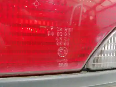Автозапчасти б/у правый задний фонарь за peugeot 306 4 pt. (s1) (08.1994) djy ссылки oem iam 2227d 000202  