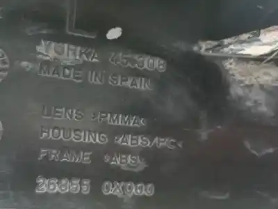 Recambio de automóvil de segunda mano de piloto trasero izquierdo para nissan terrano/terrano.ii (r20) comfort referencias oem iam 268550x000 268550x000 