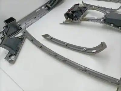 Peça sobressalente para automóvel em segunda mão moldagem por bmw serie 3 berlina (e90) n47d200 referências oem iam 7118034 7121478 7121473  