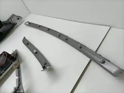 Peça sobressalente para automóvel em segunda mão moldagem por bmw serie 3 berlina (e90) n47d200 referências oem iam 7118034 7121478 7121473  
