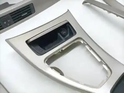 Peça sobressalente para automóvel em segunda mão moldagem por bmw serie 3 berlina (e90) n47d200 referências oem iam 7118034 7121478 7121473  