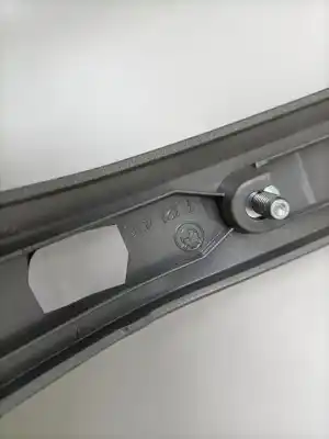 Peça sobressalente para automóvel em segunda mão moldagem por bmw serie 3 berlina (e90) n47d200 referências oem iam 7118034 7121478 7121473  