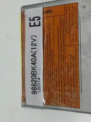 Pezzo di ricambio per auto di seconda mano centralina airbag per nissan qashqai (j10) hr16 riferimenti oem iam 98820bk40a  