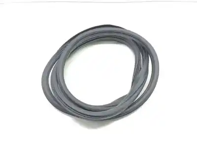 Second-hand car spare part rubber door seal for fiat tipo ii (356) sedan 55260384 oem iam references   