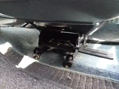Pièce détachée automobile d'occasion siège avant gauche pour renault r 21 berlina (b/l48) f2n710 références oem iam   