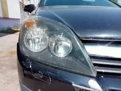 Second-hand car spare part right headlight for opel astra h berlina d-z17dth oem iam references 1eg27037032